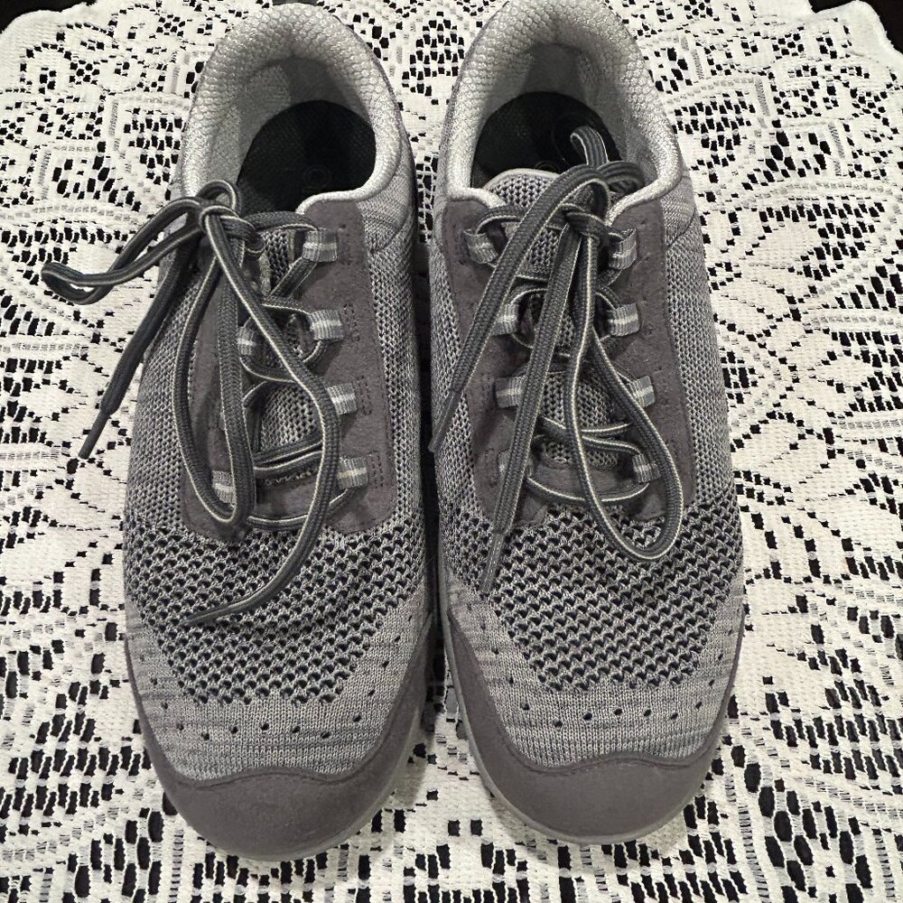 Orthofeet Gray Palma Sneakers - Size 9 - Women's